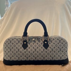 Louis Vuitton Purse